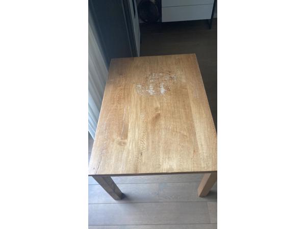 Massief houten tafel 125 x 90cm
