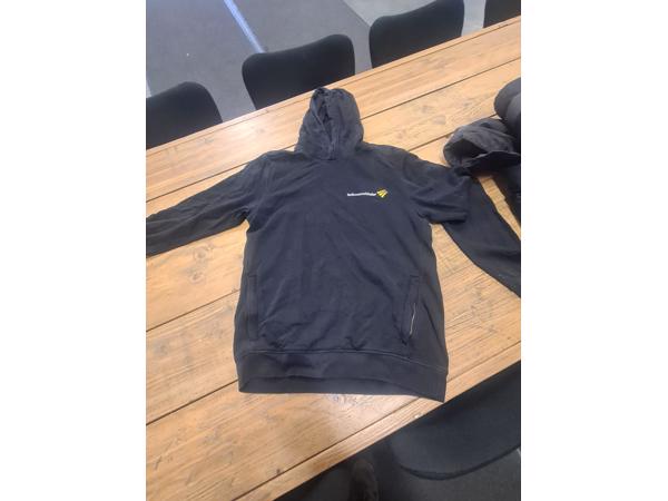 T-shirt- Hoodies, werkjassen-polo`s, werkbroeken