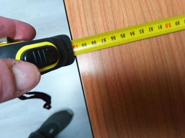 Zeer goede staat - Ahrend bureau - 200x100cm (ZWAAR) - 5jr jong