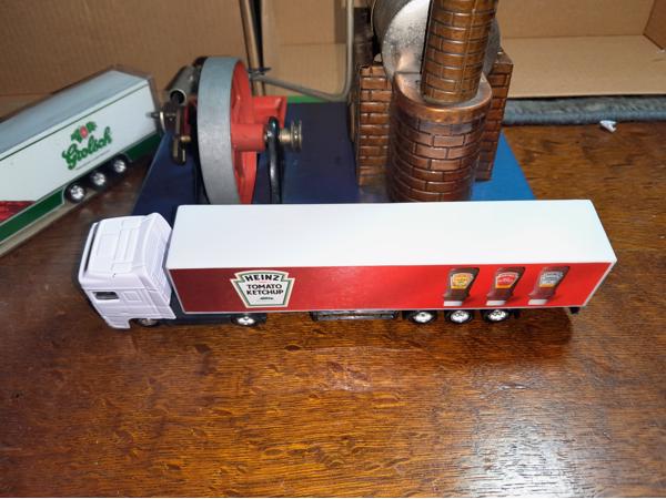 Daf 95 XF met Heinz Tomaten Ketchup H