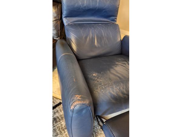 Echt lederen fauteuil van Montel donkerblauw
