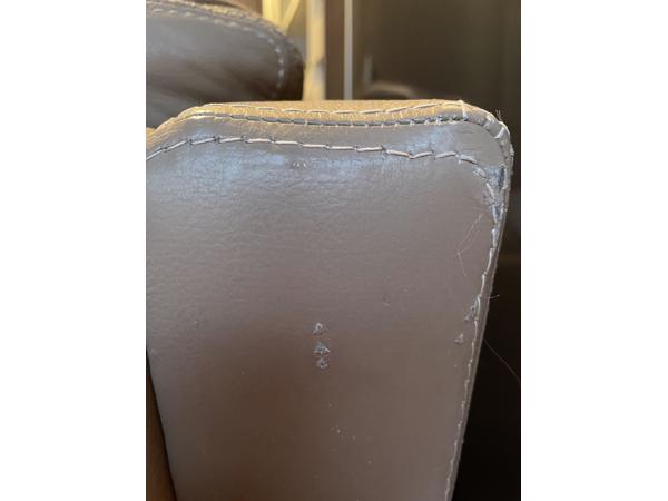 Gratis 2 leren fauteuils