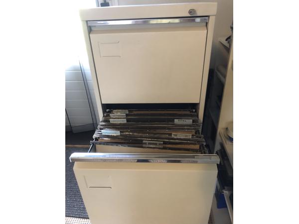 hangmappenkast, archiefkast (4 laden voor folio))