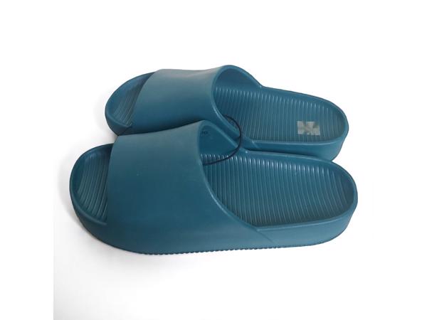 Heren slippers effen groen 42