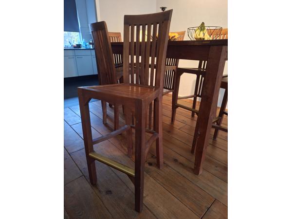 Hoge teakhouten eethoek