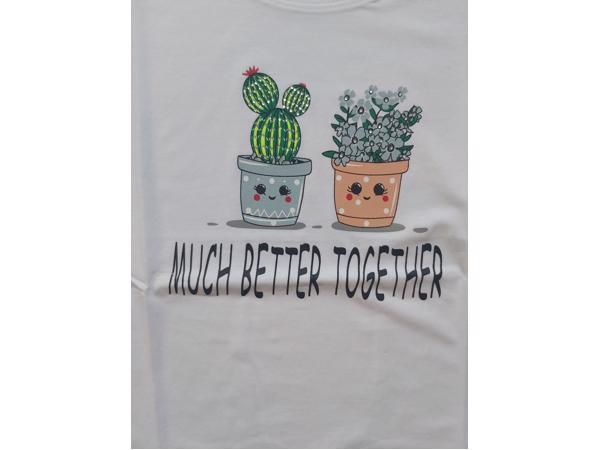 Glo-Story t-shirt wit much better together S