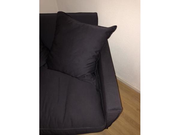 Donkerblauwe fauteuil