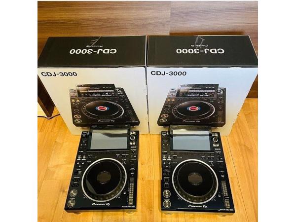 Te koop Pioneer DDJ RZX / Pioneer CDJ-3000 / Pioneer XDJ-XZ