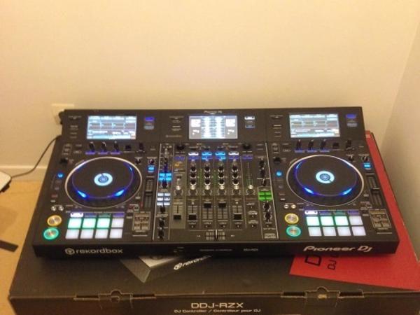 Te koop Pioneer DDJ RZX / Pioneer CDJ-3000 / Pioneer XDJ-XZ