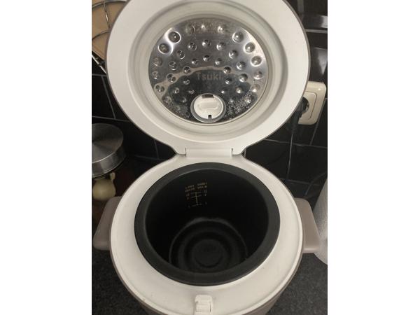 YumAsia Tsuki Mini Rice Cooker