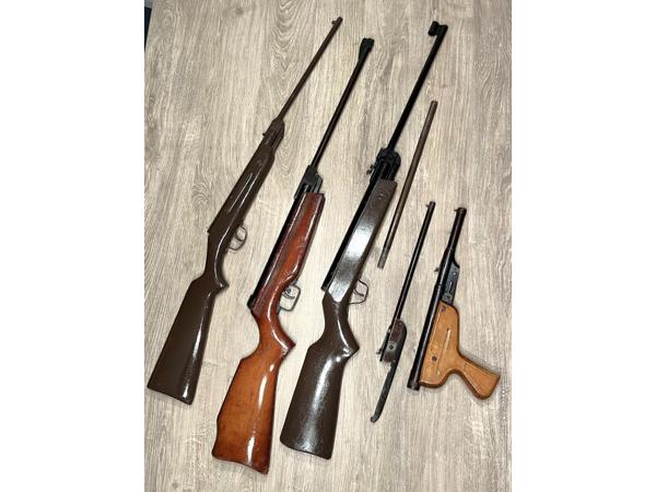 Drie luchtbuksen en onderdelen