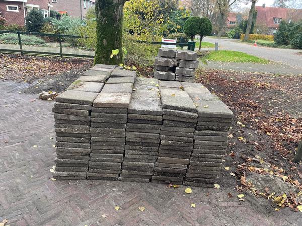 375 Stoeptegels