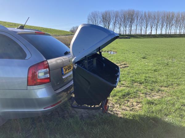 Trekhaakkoffer trekhaakbox 420 liter te huur