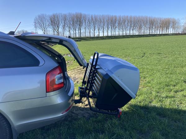 Trekhaakkoffer trekhaakbox 420 liter te huur
