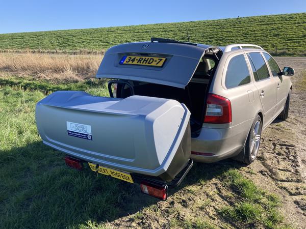 Trekhaakkoffer trekhaakbox 420 liter te huur