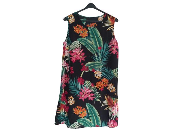 Luchtige zomerjurk zwart groen oranje rood L