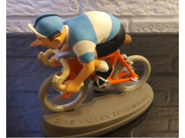 Beeldje "Lambik" van Suske & Wiske  "Het kostbare kader"