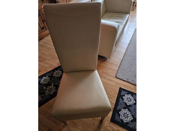 Goede banken en stoelen