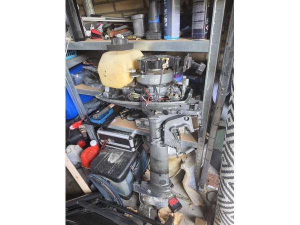 3 motoren en twee rubberboten