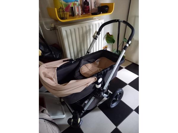 Kinder/wandelwagen beige/zwart