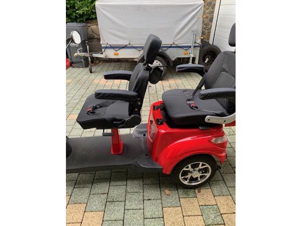 Duo Scootmobile Vita Care 1000 Rood