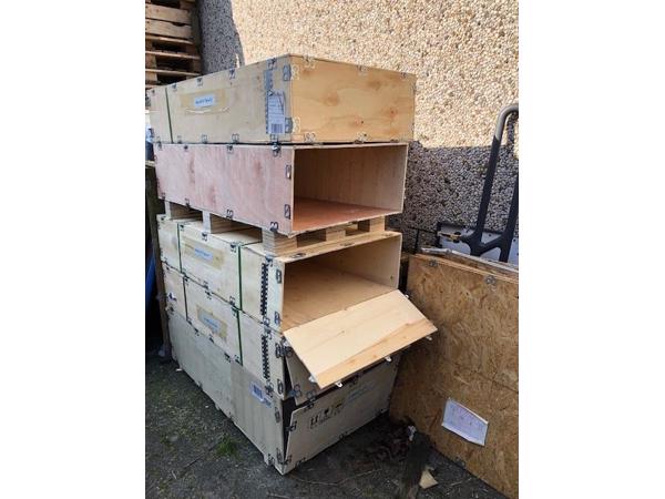 Houten kisten import export triplex