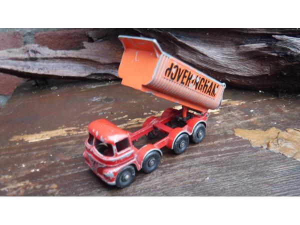 Matchbox Foden Hooveringham Tipper No 17