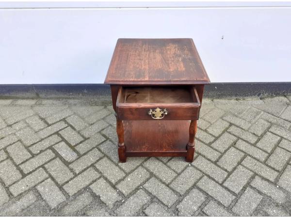 Antieke Tafel Met Lade