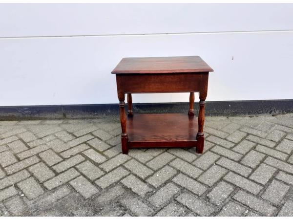 Antieke Tafel Met Lade