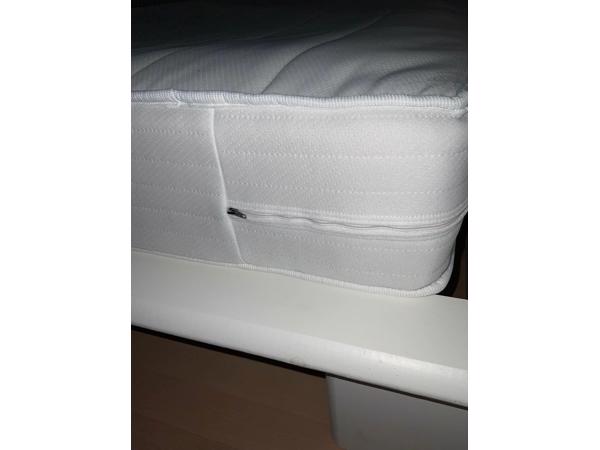 Matras / Matress 140x200 cm