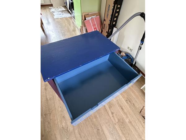 Gratis: commode met 3 lades