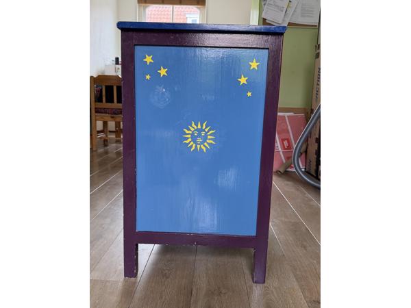 Gratis: commode met 3 lades