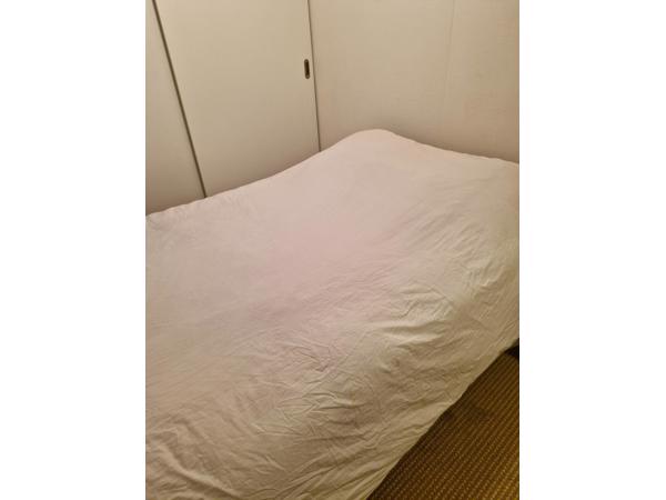 Bed boxspring 140x200