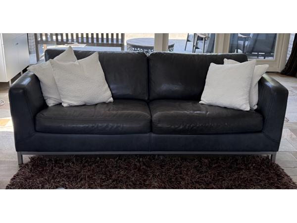 Leren blauwe bank