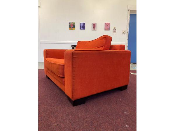 Rood/oranje bankje/loveseat/stoel