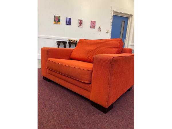 Rood/oranje bankje/loveseat/stoel