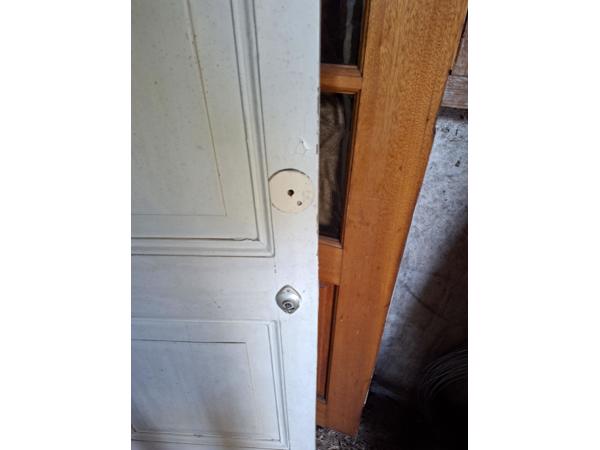 Paneeldeuren uit oude boerderij.