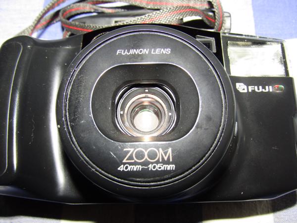 Fuji compact camera analoog