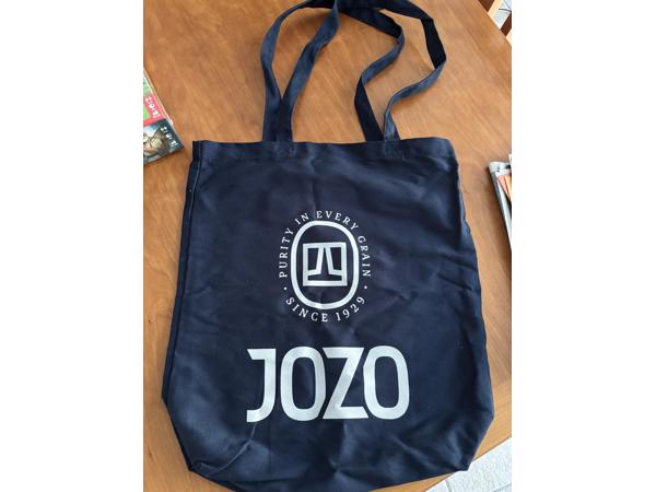 Jozo potje Paauw Blauw Heinen Delfts  Porselein aardewerk