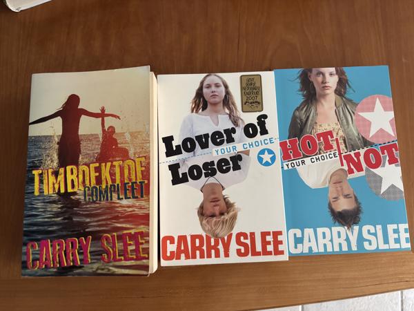 Carry Slee : Timboektoe compleet 816 blz dik boek (12+)