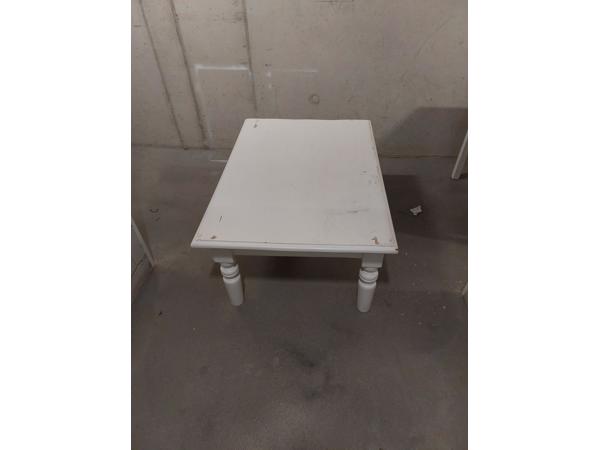 Mooie salon tafel