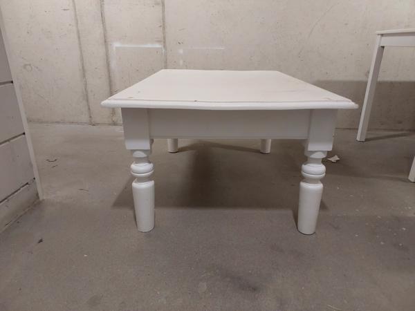 Mooie salon tafel