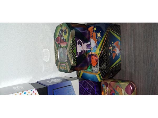 Bulk Pokémon kaarten uit verschillende series