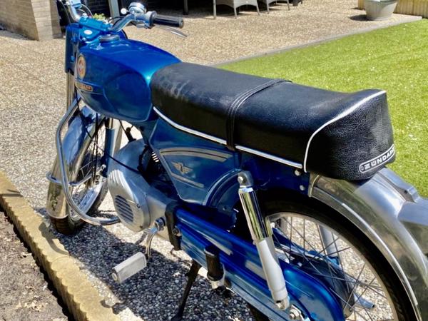 3 Mooie Zundapp Brommers Te koop 517 Goudhaantje + GTS50