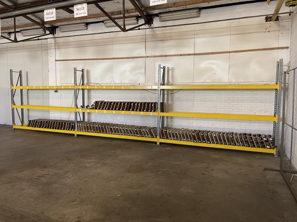 Bandenrek Bandenstelling Bandenopslag 12 Meter lang 260 Hoog