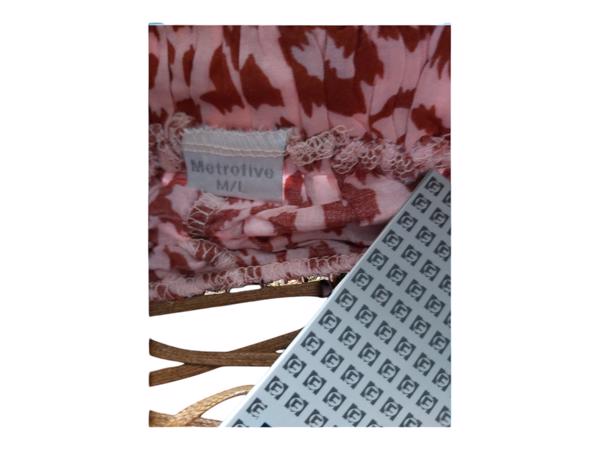 Korte broek roze M/L