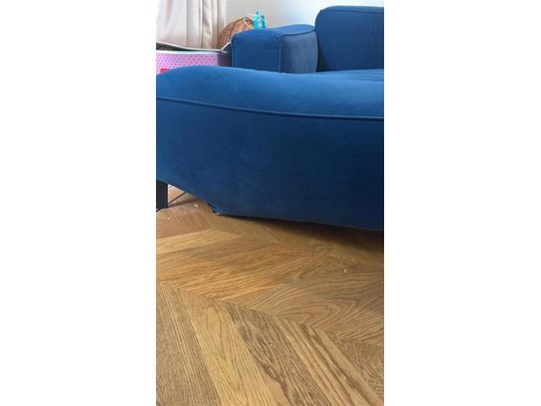 Blauwe bank, zit nog prima
