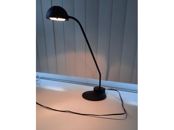 erosie Strak complicaties Halogeen bureaulamp (Ikea) in Venray - Huis en Inrichting, Verlichting -  Markanda