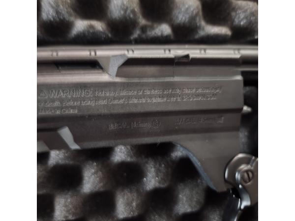 Crosman Vigilante Co2