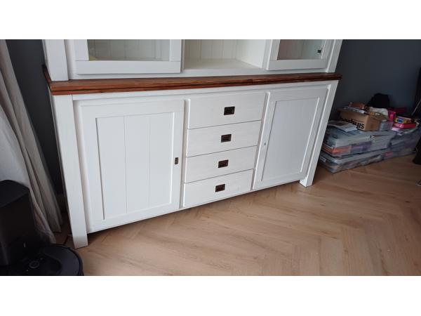 Mooie houten kast!